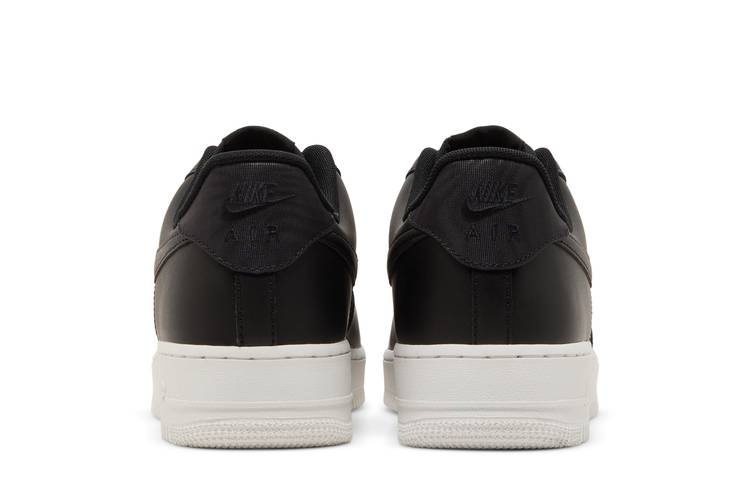 Кроссовки Nike Air Force 1 Low '07 SE 'Black Nylon'