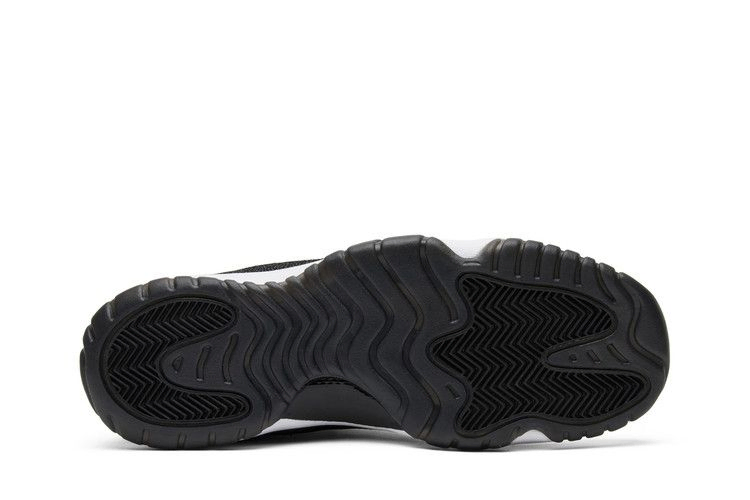 air-jordan-11-retro-premium-gs-heiress-852625-030_03