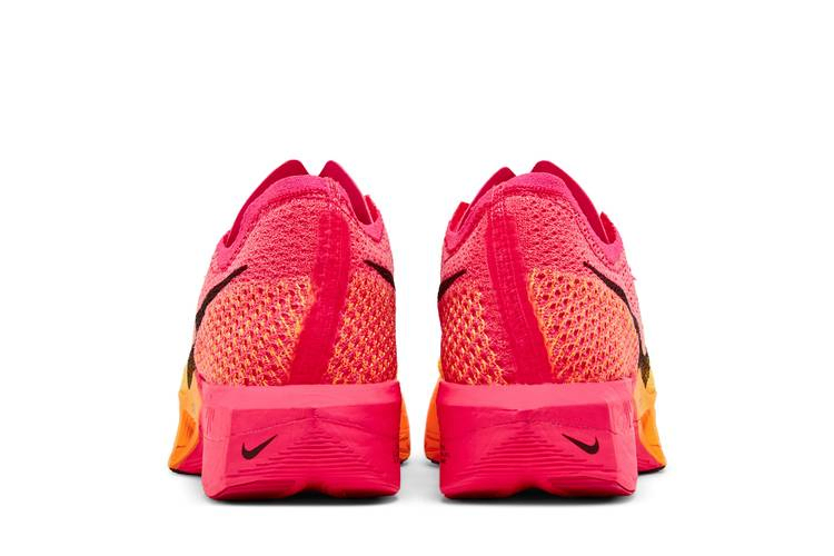 Кроссовки Nike Wmns ZoomX VaporFly Next% 3 'Hyper Pink'