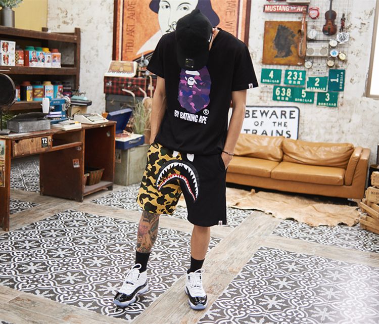 BAPE-Shark-Shorts-Black-4