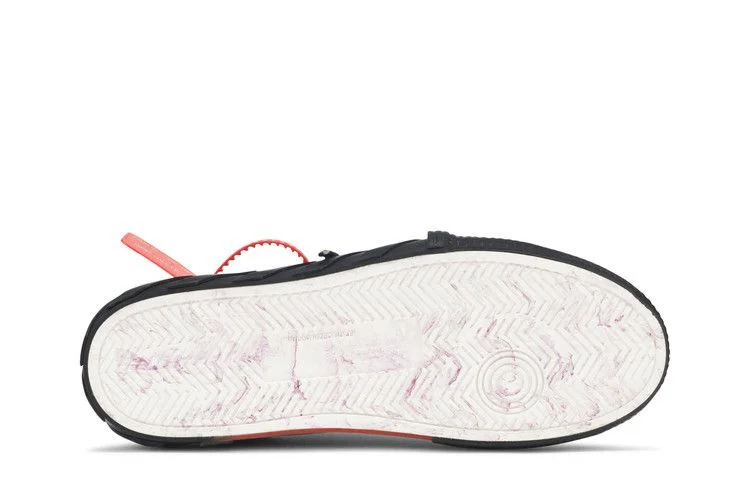 Krossovki-Off-White-Vulc-Sneaker-Black-Suede-3