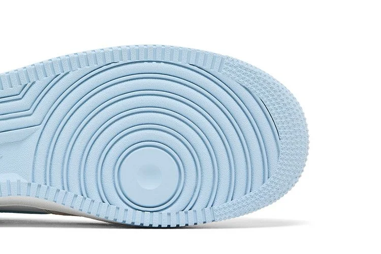 Кроссовки Nike Air Force 1 '07 LV8 'Light Bone Light Armory Blue'