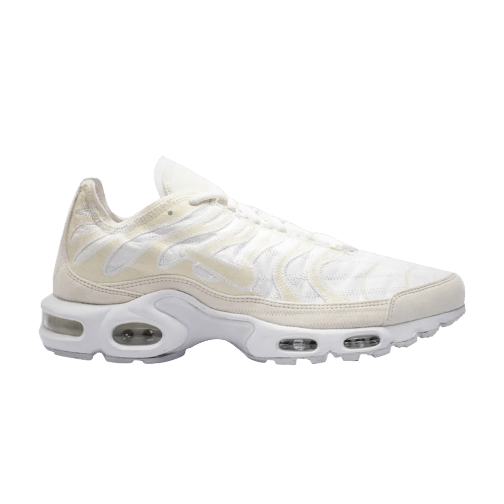 Krossovki-Nike-Wmns-Air-Max-Plus-Deconstructed-White