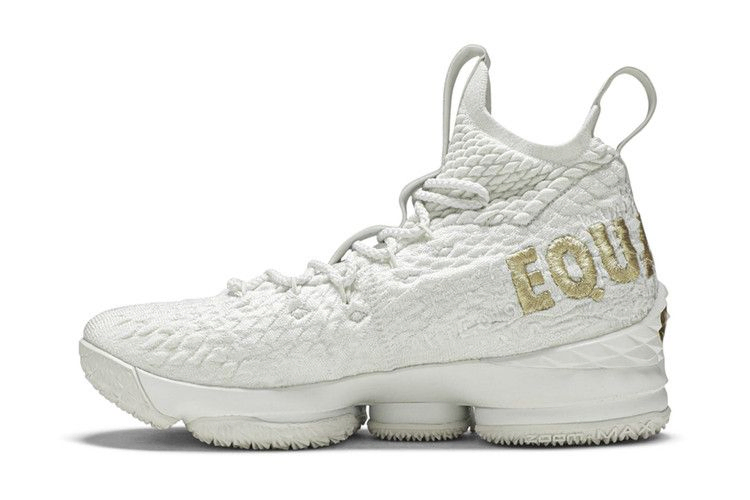 Кроссовки Nike LeBron 15 'Equality' PE
