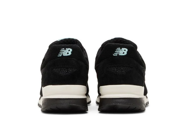 Krossovki-New-Balance-Wmns-1600-Meteorite-5