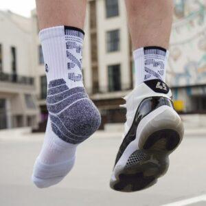 Ehot-3X3-White-Grey-Quarter-Socks-300x300
