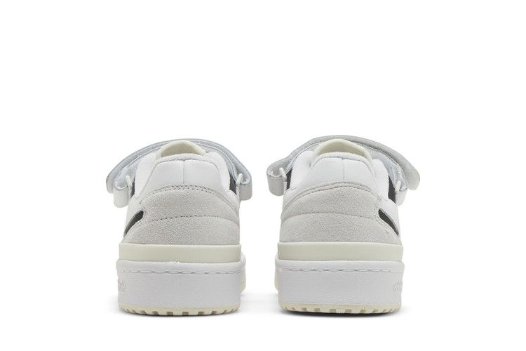wmns-forum-low-white-magic-beige-gw7107_05
