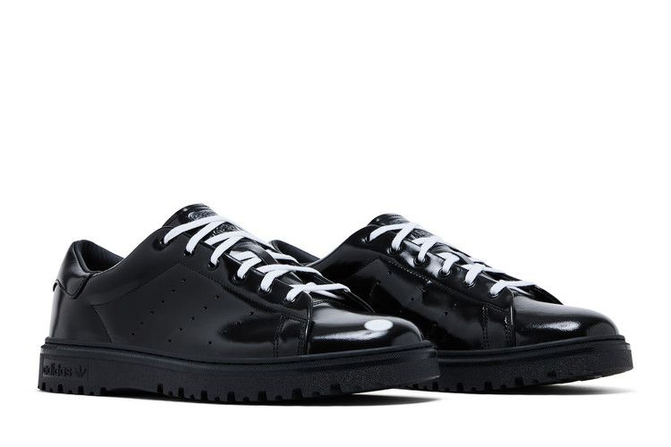 spongebob-squarepants-x-adidas-stan-smith-freizeit-black-patent-leather-jq6779_07