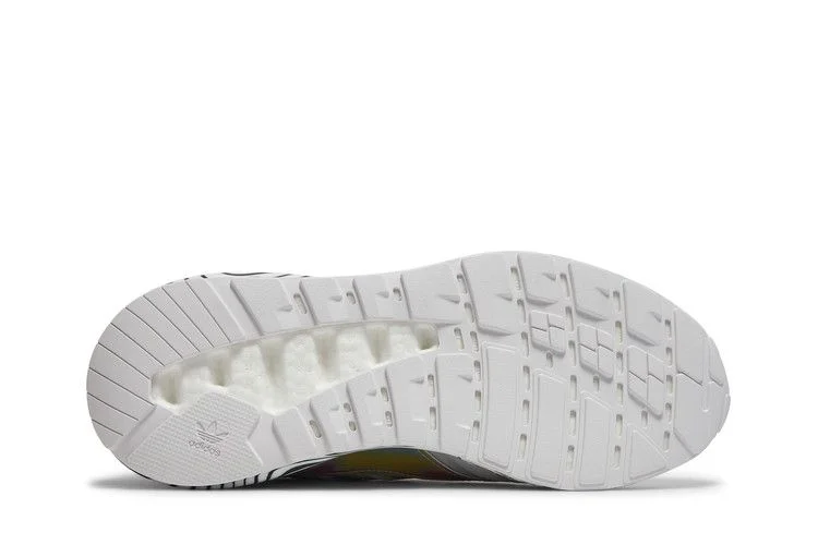 Кроссовки Patrick Mahomes x adidas ZX 2K Boost 'Hypnotic Lines'