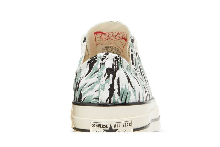 carhartt-wip-x-chuck-70-low-hinterland-171238c_06