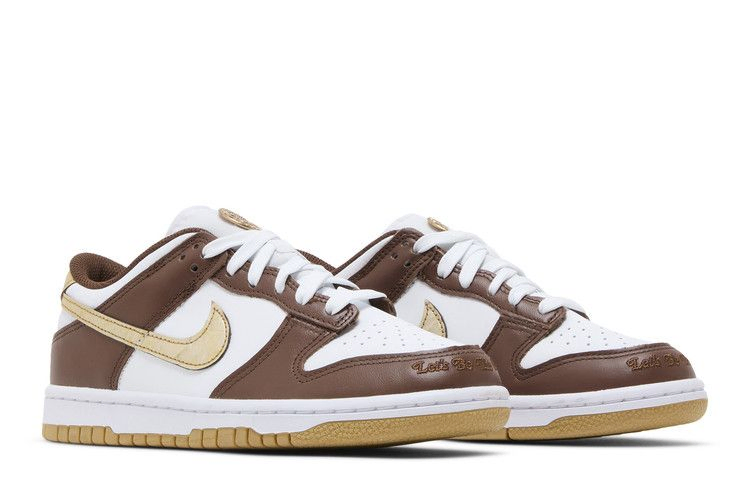 dunk-low-gs-cacao-wow-metallic-gold-hm3725-171_07