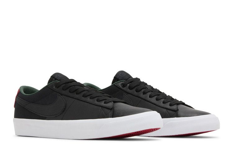 zoom-blazer-low-pro-gt-premium-sb-black-varsity-red-dn2443-001_07