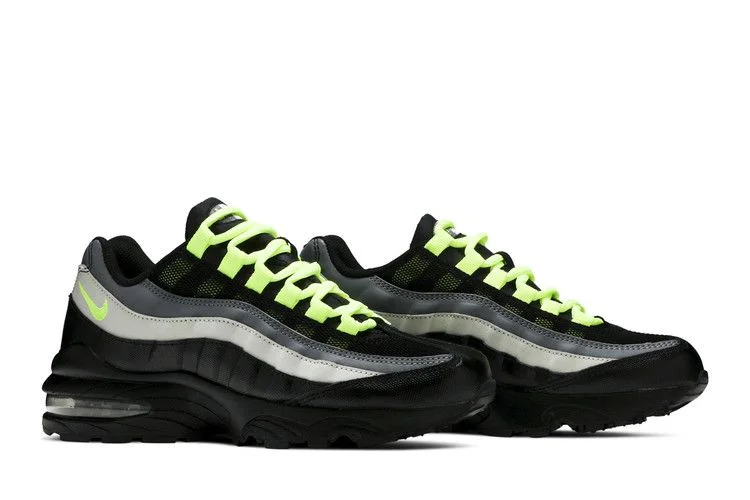 Krossovki-Nike-Air-Max-95-GS-Black-Volt-7