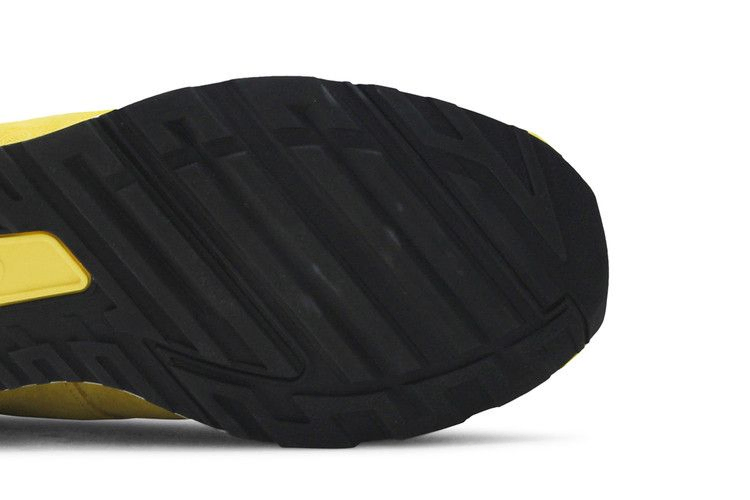 Кроссовки Pop Trading Company x New Balance 1500 Made in England 'Electric Yellow'