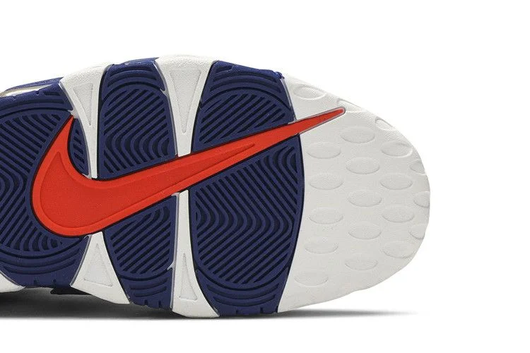Krossovki-Nike-Air-More-Uptempo-Knicks-4