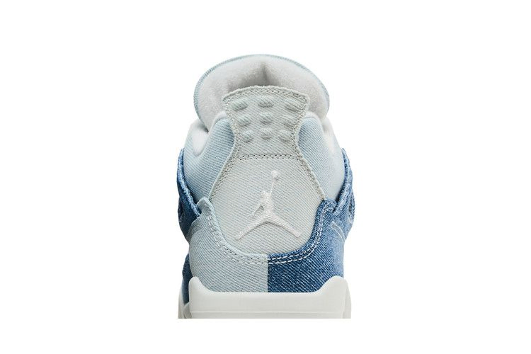 Кроссовки Wmns Air Jordan 4 Retro TEX 'Worn Blue Denim'