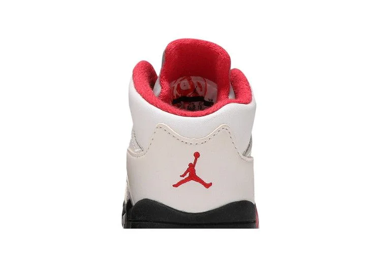 Krossovki-Air-Jordan-5-TD-White-Fire-Red-2013-6
