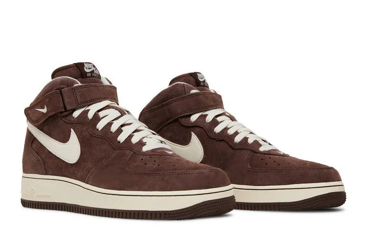 Krossovki-Nike-Air-Force-1-Mid-Chocolate-7