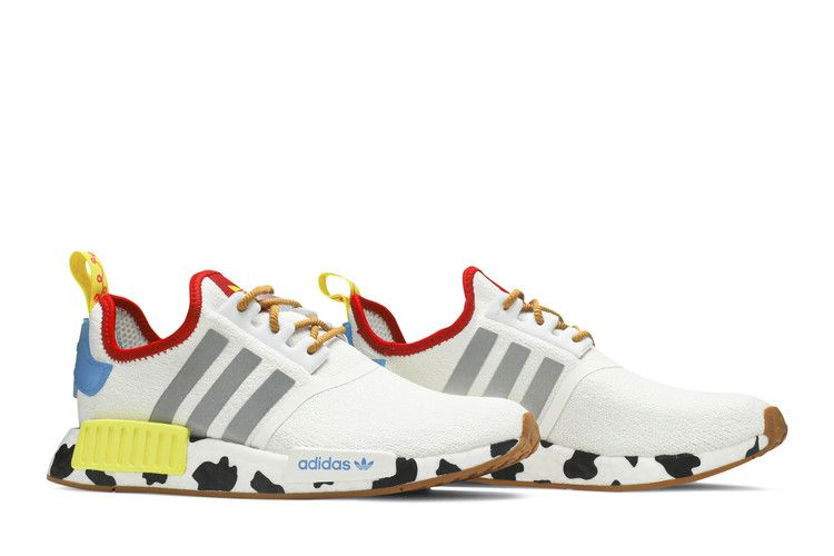 toy-story-x-nmd_r1-j-sheriff-woody-fz4540_07