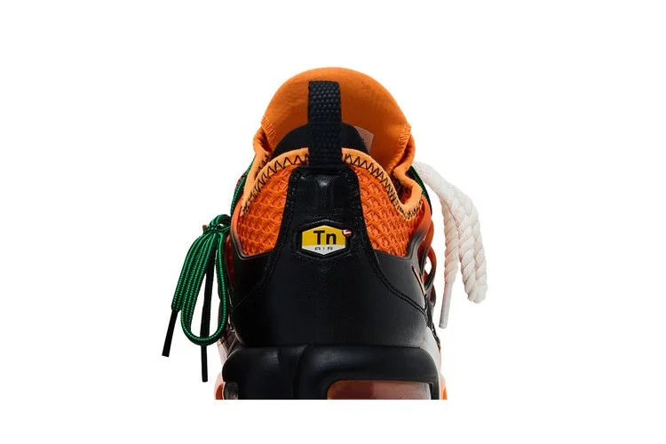 Krossovki-Homecoming-x-Nike-Air-Max-Plus-Safety-Orange-Black-Bright-Mandarin-6