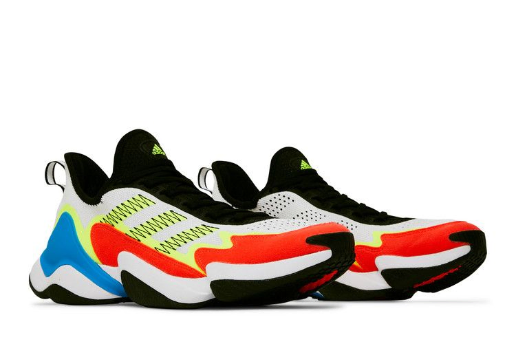 patrick-mahomes-x-impact-flx-white-team-solar-yellow-gv9854_07
