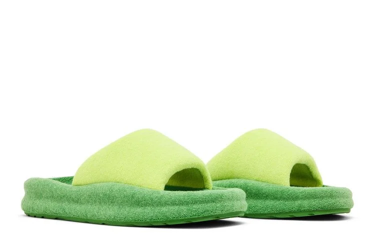 SKYLRK-Rest-Slide-Tennis-7