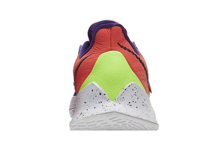 kyrie-low-3-ny-vs-ny-cj1286-800_06