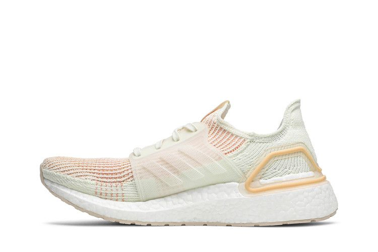 wmns-ultraboost-19-glow-orange-f34073_02