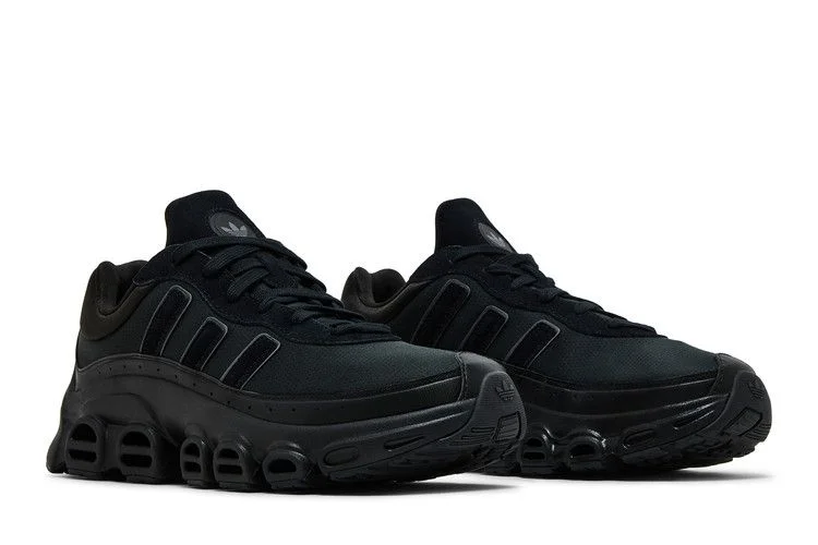 Krossovki-adidas-adiFOM-Megaride-Core-Black-7