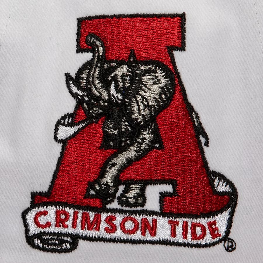 Бейсболка Mitchell & Ness White Alabama Crimson Tide Vault Collection Tail Sweep Pro Snapback Hat