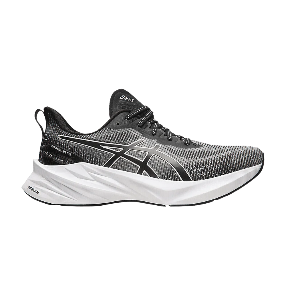Кроссовки Asics Novablast 3 LE 'Black White'