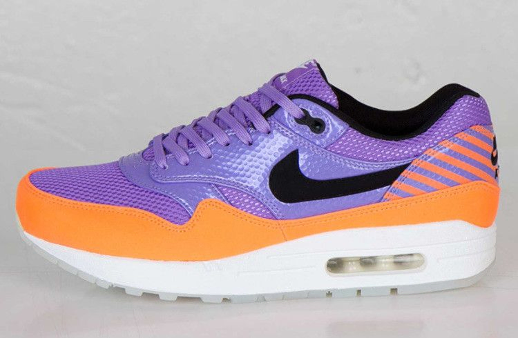 nike-air-max-1-fb-premium-qs-men-s-shoe-665874-500_03