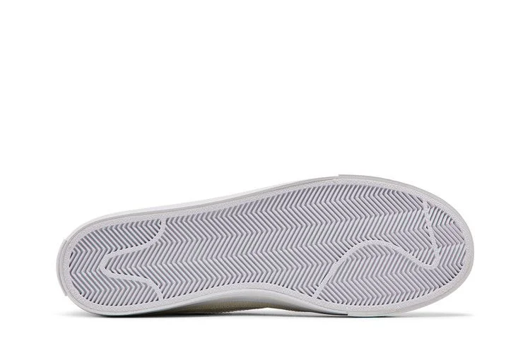 Nike-Court-Legacy-Canvas-Sea-Glass-3