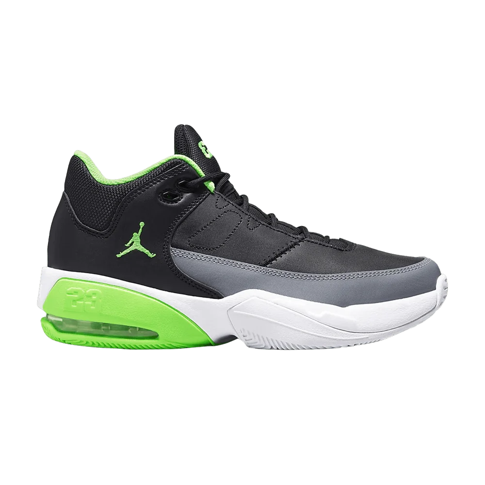 Krossovki-Air-Jordan-Max-Aura-3-GS-Black-Green-Strike