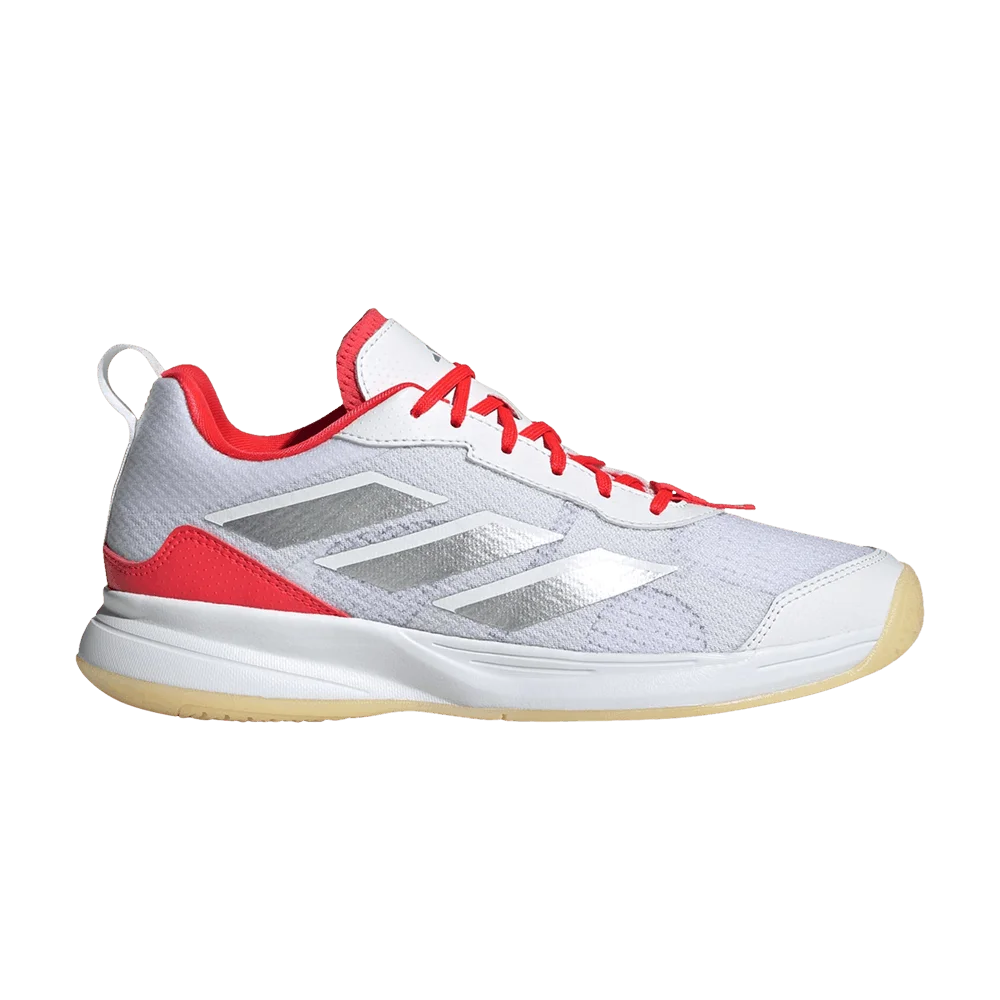 Krossovki-Adidas-Wmns-Avaflash-Low-White-Silver-Metallic-Red