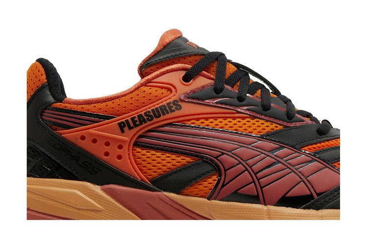 Кроссовки Pleasures x Puma Velophasis 'Layers'