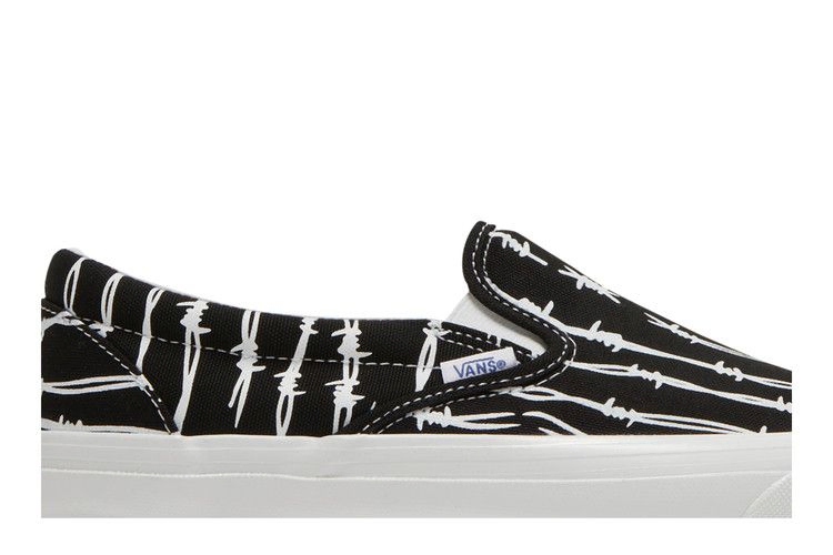 Кроссовки Vans OG Classic Slip-On LX 'Barbed Wire - Black'