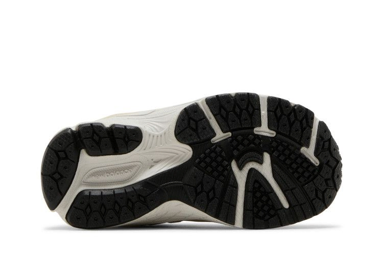 Кроссовки New Balance 2002R Toddler 'Sandstone Magnet'