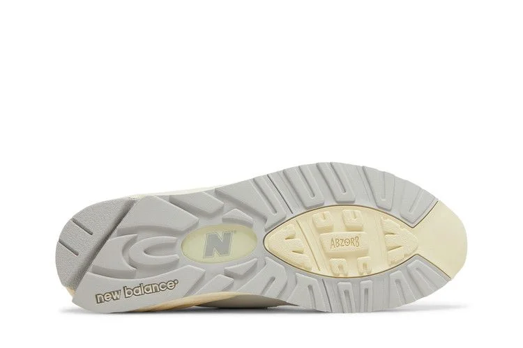 Кроссовки Teddy Santis x New Balance 990v2 Made in USA 'Sea Salt'