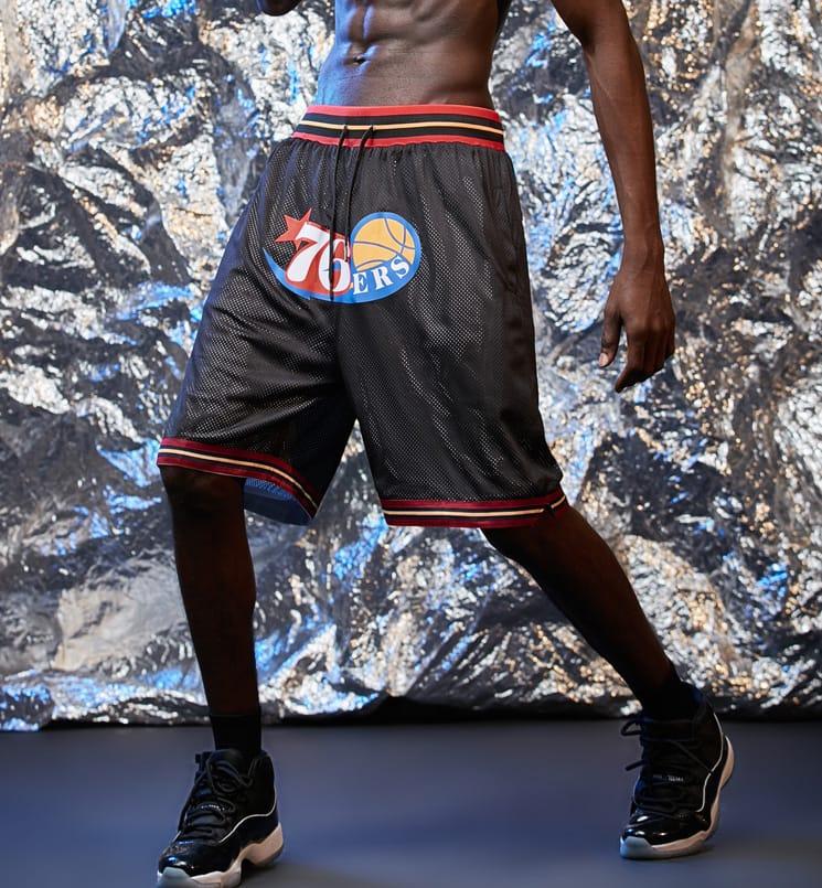 Баскетбольные шорты Ehot 76ers Logo Black Shorts