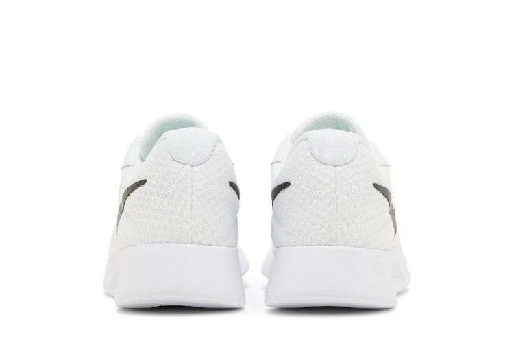 tanjun-white-black-dj6258-100_05