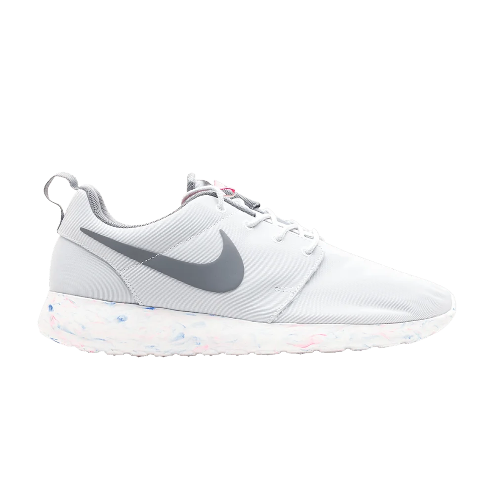 Krossovki-Nike-Rosherun-QS-Marble-Pack