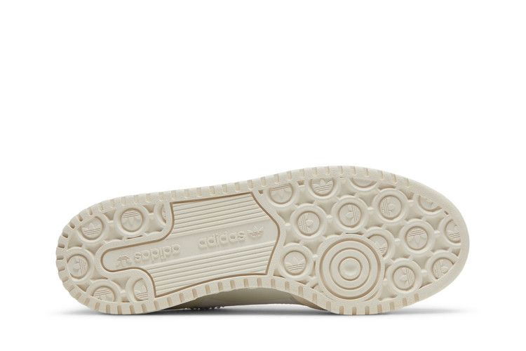 wmns-forum-bold-sparkly-crystals-h05060_03