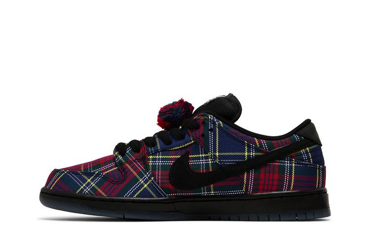 Кроссовки Nardwuar x Nike Dunk Low SB 'Tam O' Shanter Hat'