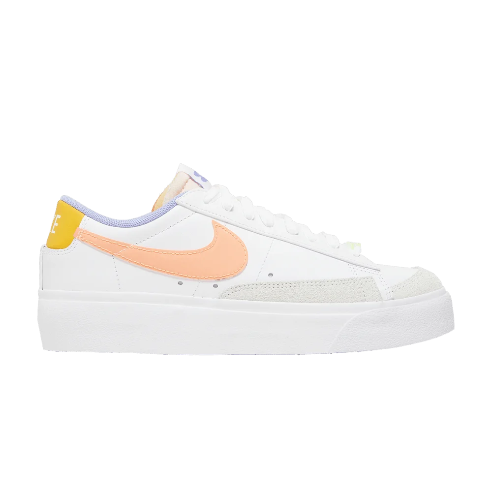 Krossovki-Nike-Wmns-Blazer-Low-Platform-Mismatch