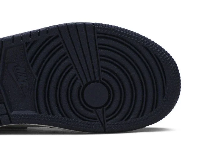Krossovki-Air-Jordan-1-Mid-PS-Obsidian-4
