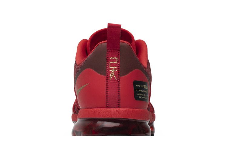 Кроссовки Nike Air VaporMax Utility 'Chinese New Year'