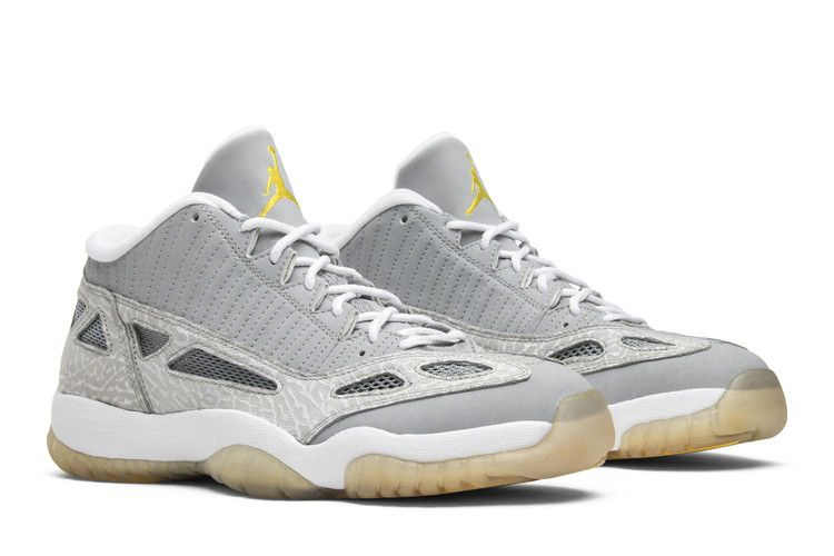 air-jordan-11-retro-low-ie-306008-072_07