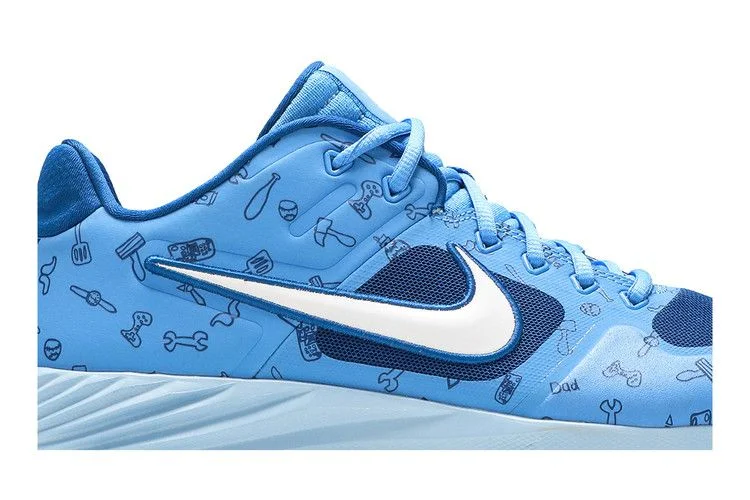 Krossovki-Nike-Alpha-Huarache-Elite-2-Turf-Fathers-Day-1