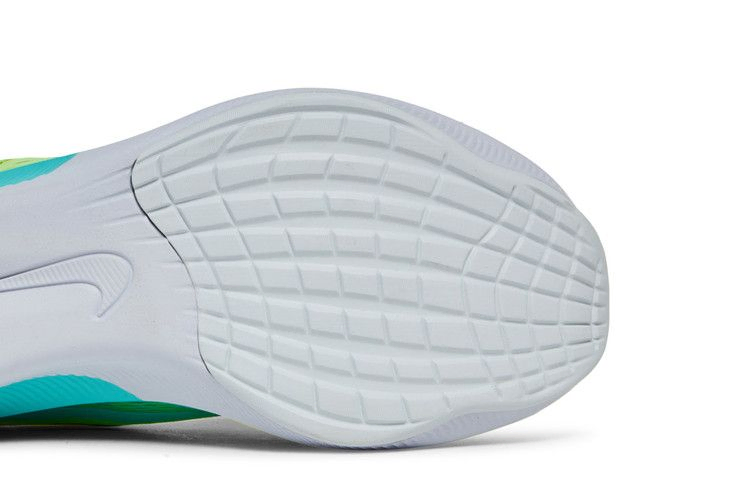 wmns-zoom-fly-4-barely-volt-ct2401-700_04